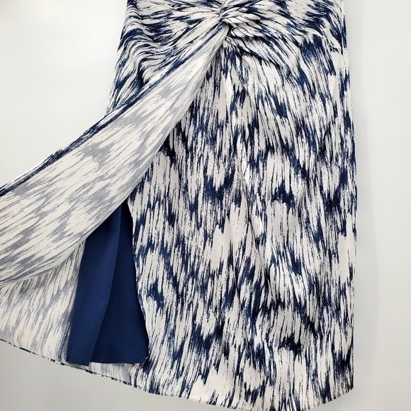 Club Monaco Blue White Abstract Print Twist Waist Robetta Skirt - Picture 3 of 11